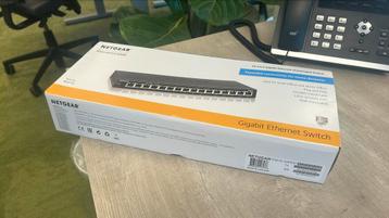 Unmanaged Switch - GS316 - 16 Gigabit Ethernet poorten 10/10 beschikbaar voor biedingen
