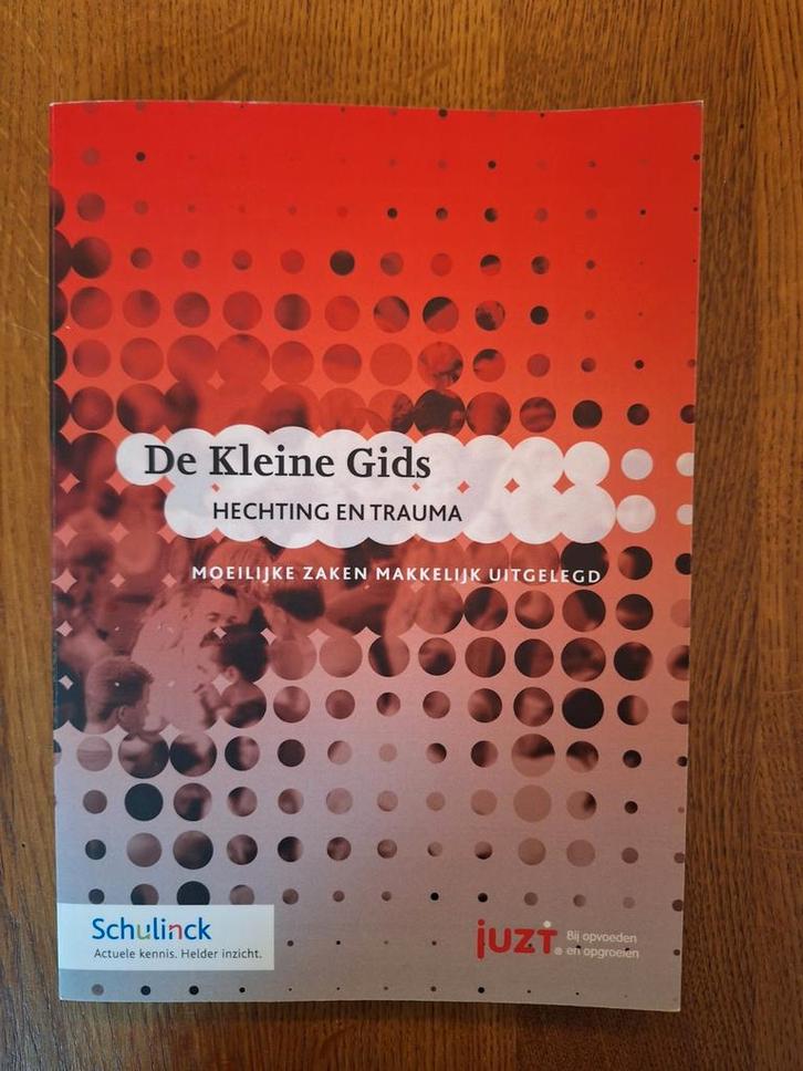 De Kleine Gids Hechting en Trauma, Boeken, Psychologie, Ophalen