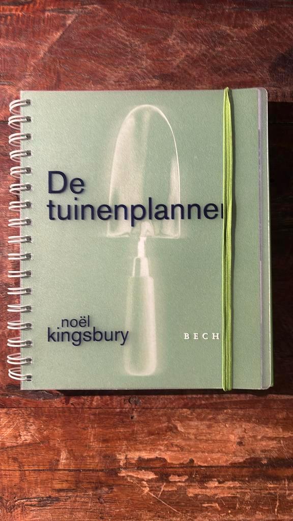 Noël Kingsbury - Tuinplanner, Boeken, Wonen en Tuinieren, Zo goed als nieuw, Interieur en Design, Ophalen of Verzenden