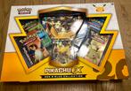 Pokemon Pikachu EX Red&Blue Collection Generations nieuw, Hobby en Vrije tijd, Verzamelkaartspellen | Pokémon, Ophalen of Verzenden