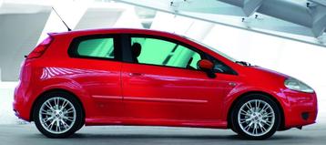 Stootsierlijsten Fiat Punto 3-deurs vanaf bouwjaar 2005 beschikbaar voor biedingen