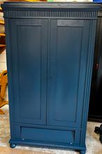 Donkerblauwe Meidenkast met Hang- en Legruimte, Huis en Inrichting, Kasten | Kledingkasten, Ophalen, 100 tot 150 cm, Vintage, Zo goed als nieuw