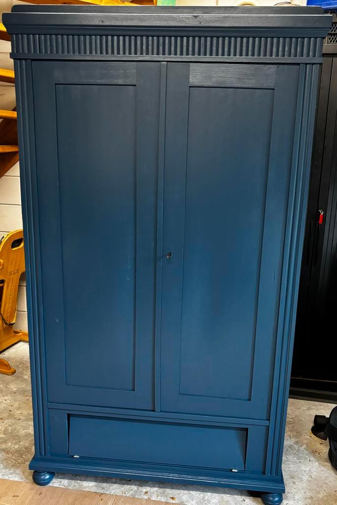 Donkerblauwe Meidenkast met Hang- en Legruimte, Huis en Inrichting, Kasten | Kledingkasten, Zo goed als nieuw, 150 tot 200 cm