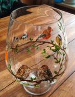 Handbeschilderde vaas met vogeltjes, 30 cm hoog., Huis en Inrichting, Woonaccessoires | Vazen, Nieuw, Ophalen