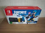 Nintendo Switch Fortnite Edition + Extra's, Ophalen of Verzenden, Zo goed als nieuw, Switch Original
