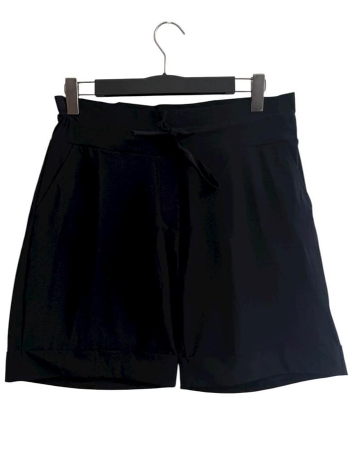 Studio Anneloes korte broek M, Kleding | Dames, Broeken en Pantalons, Zo goed als nieuw, Maat 38/40 (M), Blauw, Kort, Ophalen of Verzenden