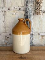 Antieke rum kruik bruin/crème aardewerk, Ophalen of Verzenden