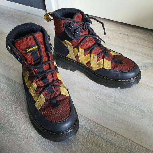 Dr. Martens Boury Black/Rust Tan mt 43, Kleding | Heren, Schoenen, Gedragen, Boots, Overige kleuren, Ophalen of Verzenden