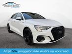 Audi A3 Sportback 40 TFSIe 204 pk S-line Black Pano, Gebruikt, 4 cilinders, Met garantie (alle), Leder en Stof