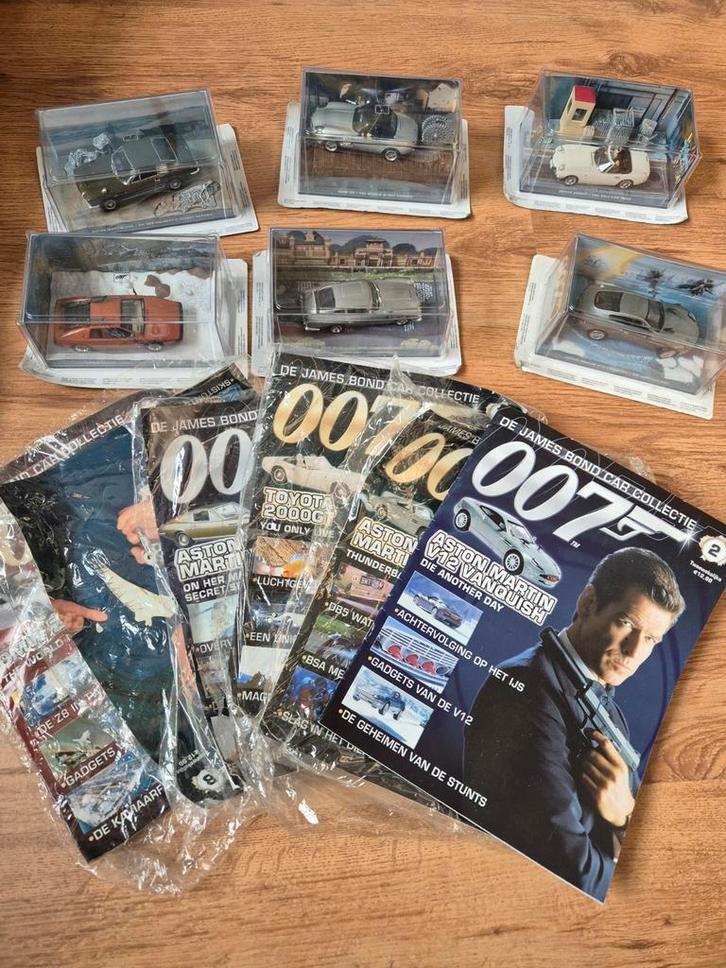 6 modelauto's + magazine uit films James Bond, NIEUW, Verzamelen, Film en Tv, Nieuw, Film, Ophalen of Verzenden