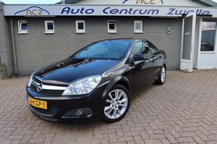 Opel ASTRA 1.8 COSMO, NAVI , LEDER ENZ..., Auto's, Opel, Bedrijf, Astra, Airbags, Bluetooth, Boordcomputer, Centrale vergrendeling