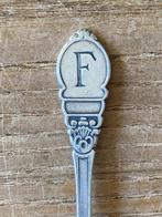 Vintage Sola Z90 theelepel monogram letter F, Antiek en Kunst, Antiek | Bestek, Ophalen of Verzenden