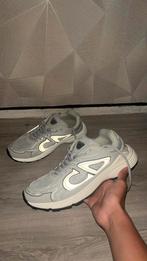 Dior b30, Christian Dior, Wit, Overige typen, Ophalen of Verzenden