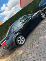 BMW 5-Serie 2.2 I 520 AUT 2004 Zwart, Auto's, Achterwielaandrijving, Zwart, Particulier, 170 pk