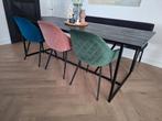 Velvet eetstoelen 3x, Huis en Inrichting, Stoelen, Ophalen, Gebruikt, Overige kleuren, Vier