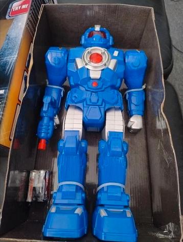 👉Grote robot in doos lopende robot  met geluid en licht beschikbaar voor biedingen
