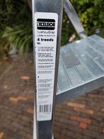 Excelsior huishoudtrap 3 treden, Doe-het-zelf en Verbouw, Ladders en Trappen, Ophalen, Gebruikt, Minder dan 2 meter