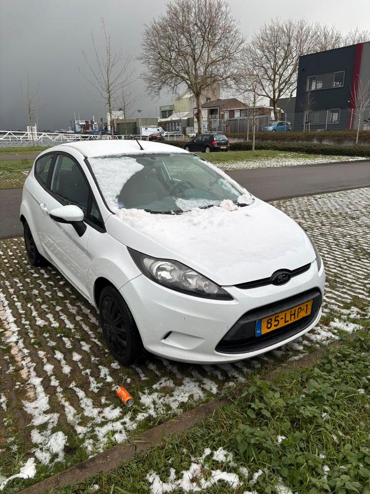Ford Fiësta 1.25 44KW 3DR 2010 NWE APK, Auto's, Ford, Particulier, Fiësta, Airbags, Airconditioning, Centrale vergrendeling, Elektrische buitenspiegels