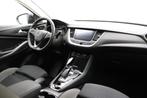 Opel Grandland X 1.6 Turbo Hybrid4 Innovation 300 PK | Navig, Auto's, Opel, Automaat, Euro 6, 4 cilinders, Wit