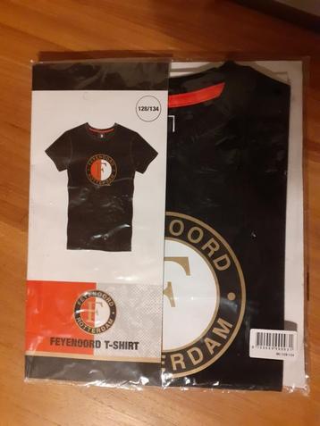 Feijenoord T-Shirt. Mt 128-134. Nieuw. 2X     beschikbaar voor biedingen
