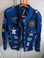 Leuke embleem jas mt s, Ophalen, Zo goed als nieuw, Maat 38/40 (M)