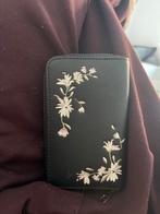 Leuke zwarte portemonnee met bloemen, Overige merken, Zwart, Ophalen of Verzenden, Zo goed als nieuw