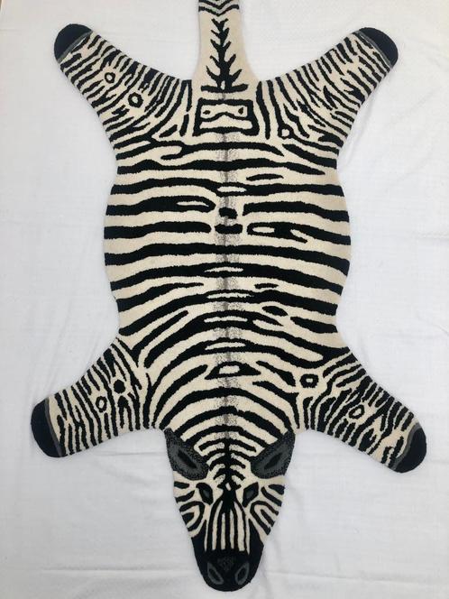 NIEUW Zebra Vloerkleed Groot, Huis en Inrichting, Stoffering | Tapijten en Kleden, Nieuw, 50 tot 100 cm, 100 tot 150 cm, Overige vormen