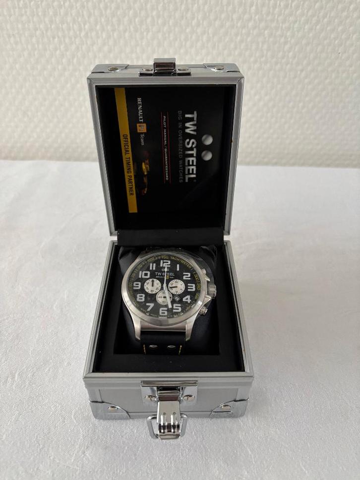 TW Steel Renault F1 Team Pilot Black TW 672 horloge nieuw., Sieraden, Tassen en Uiterlijk, Horloges | Heren, Nieuw, Polshorloge