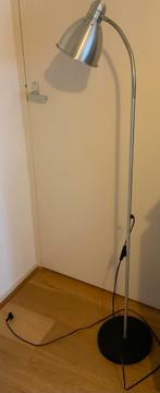 Vloerlamp, Huis en Inrichting, Lampen | Vloerlampen, Ophalen, Gebruikt, Metaal, 150 tot 200 cm
