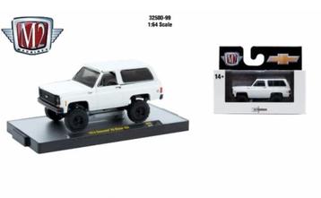 1974 Chevrolet K5 Blazer 4x4 van M2 1/64 R99 beschikbaar voor biedingen