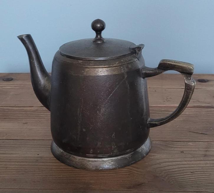 Oude Koffie/Theepot - Vintage Charme, Antiek en Kunst, Antiek | Koper en Brons, Brons, Ophalen of Verzenden
