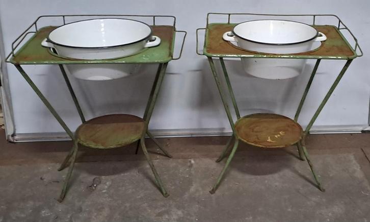 2 x vintage / brocante metalen wastafel + emaille tobbe, Antiek en Kunst, Curiosa en Brocante, Ophalen