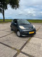 Peugeot 107 1.0 12V 5DR 2009 Grijs, Auto's, Voorwielaandrijving, Stof, 4 stoelen, 68 pk