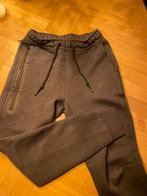 Nike tech fleece, Ophalen of Verzenden, Zo goed als nieuw, Grijs