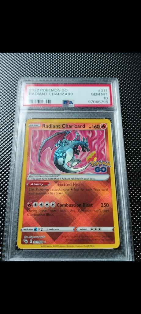 PSA10 Radiant Charizard Holo Pokemon kaart GO, Hobby en Vrije tijd, Verzamelkaartspellen | Pokémon, Zo goed als nieuw, Ophalen of Verzenden