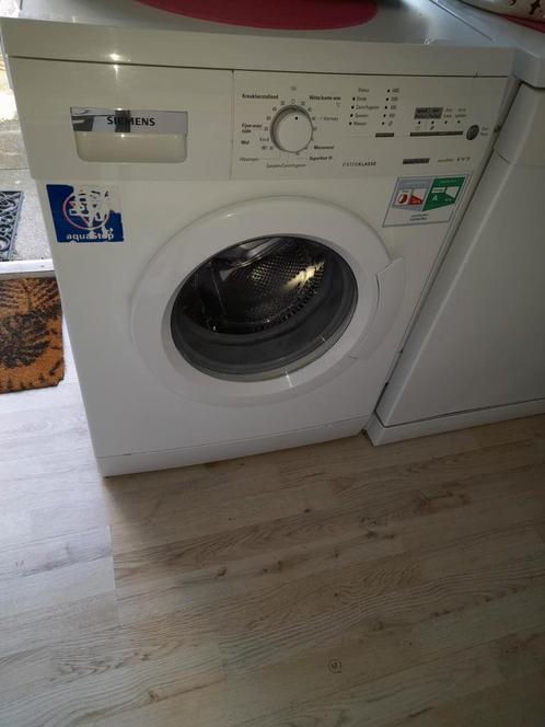 Siemens Vario Perfect Wasmachine AquaStop, Witgoed en Apparatuur, Wasmachines, Zo goed als nieuw, Voorlader, Energieklasse A of zuiniger