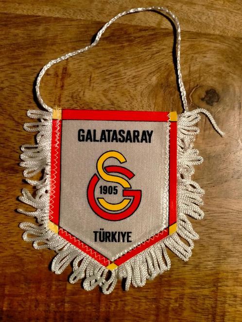 Galatasaray 1905 Turkije voetbal club voetbalclub vaantje, Verzamelen, Sportartikelen en Voetbal, Gebruikt, Vaantje of Sjaal, Buitenlandse clubs