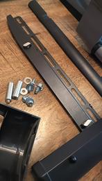 Vogels TV Beugel - Draaibaar & Kantelbaar, Ophalen of Verzenden, Gebruikt