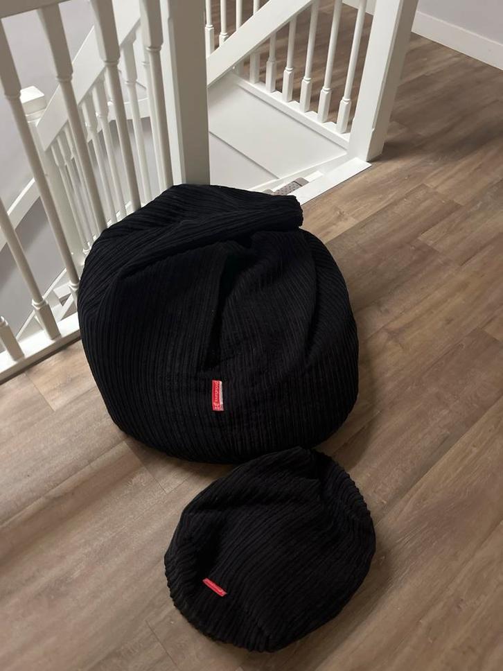 Loungepug Zitzak met Voetenbank - Zo Goed Als Nieuw, Huis en Inrichting, Zitzakken, Zo goed als nieuw, Zitzak, Zwart, Ophalen