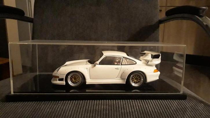 Ut Models 1/18 Porsche 911 GT2 EVO, Hobby en Vrije tijd, Modelauto's | 1:18, Zo goed als nieuw, Auto, UT Models, Ophalen of Verzenden