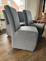 Eetkamerstoelen 4 stuks wielen grijs, Huis en Inrichting, Fauteuils, Ophalen, Zo goed als nieuw, 50 tot 75 cm