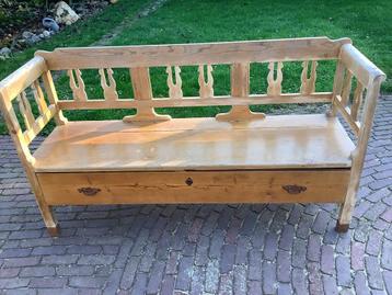 Te koop beschikbaar voor biedingen