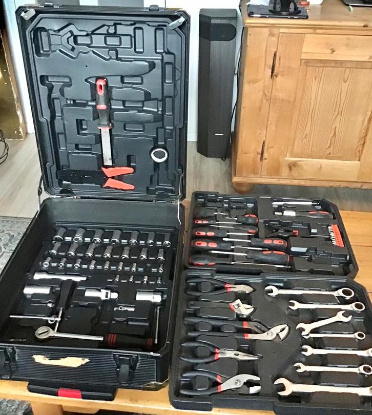 WOLFGANG GEREEDSCHAPSKOFFER MET INHOUD, Doe-het-zelf en Verbouw, Gereedschapskisten, Gebruikt, Gevuld, Ophalen of Verzenden