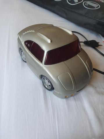 Auto sportauto wekker. Werkend  beschikbaar voor biedingen