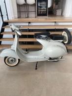 Vespa ACMA 125 cc 1960, Motoren, Motoren | Oldtimers, Scooter, 125 cc, 1 cilinder, 11 kW of minder