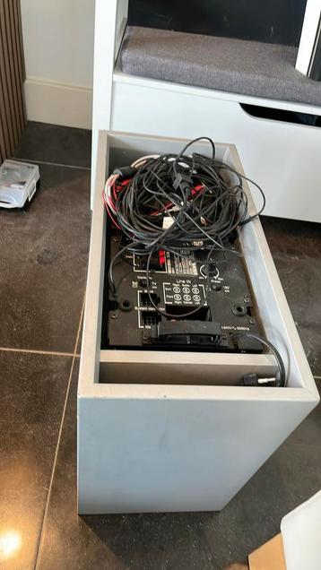 Loewe actieve subwoofer 350 watt individual sound beschikbaar voor biedingen