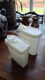 Vintage TUPPERWARE voorraadbussen hoogtes 18cm en 16cm., Huis en Inrichting, Keuken | Tupperware, Ophalen, Overige typen