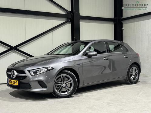Mercedes-Benz A-klasse 250 e Advantage Aut. | half-leder | n, Auto's, Mercedes-Benz, Bedrijf, Te koop, A-Klasse, ABS, Airbags