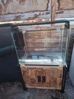 Mooi aquarium en meer, Ophalen, Zo goed als nieuw