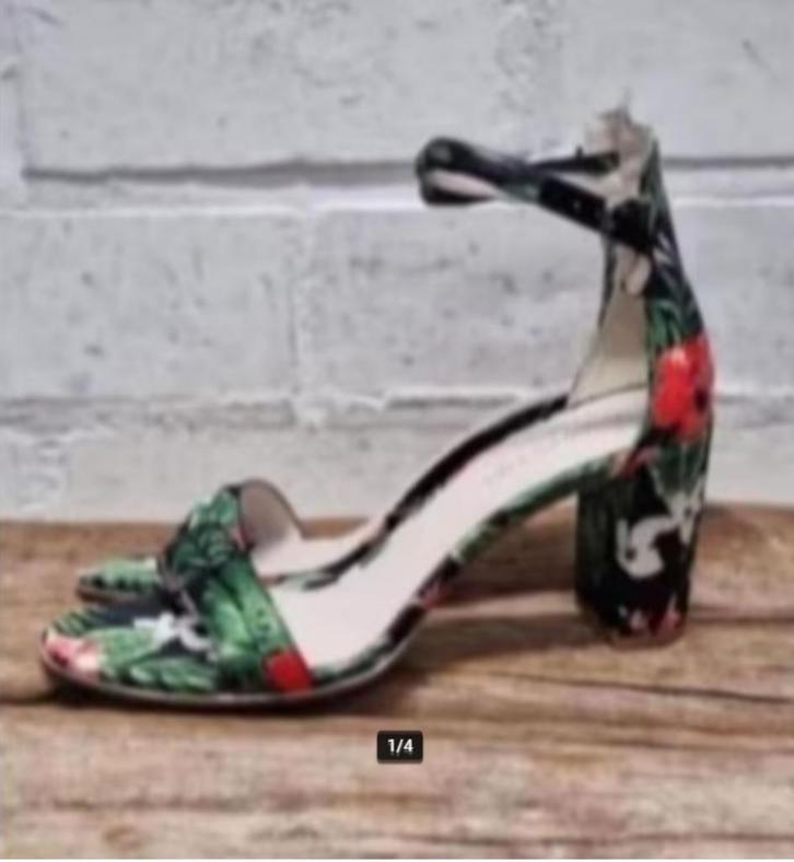 Kenneth Cole - Prachtige sandalen in print maat 37 - Nieuw, Kleding | Dames, Schoenen, Nieuw, Pumps, Zwart, Ophalen of Verzenden